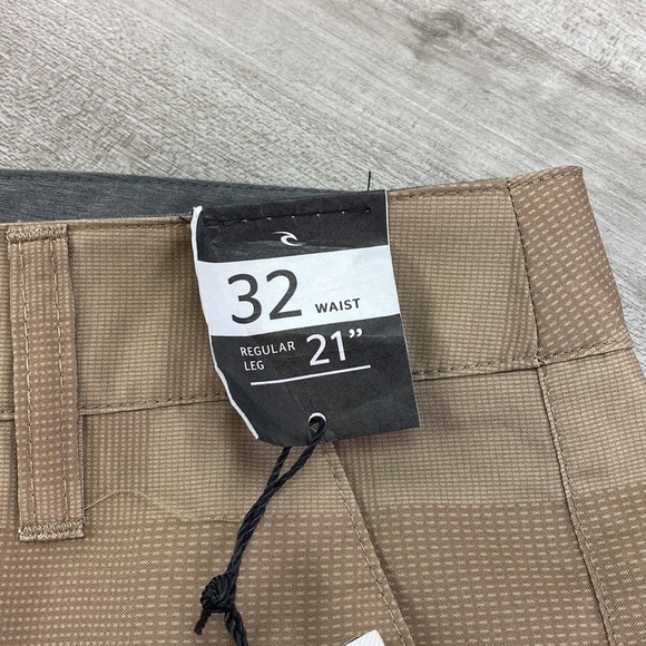 RIP CURL - DECLASSIFIED HYBIRD MENS SHORTS - Picture 6 of 11